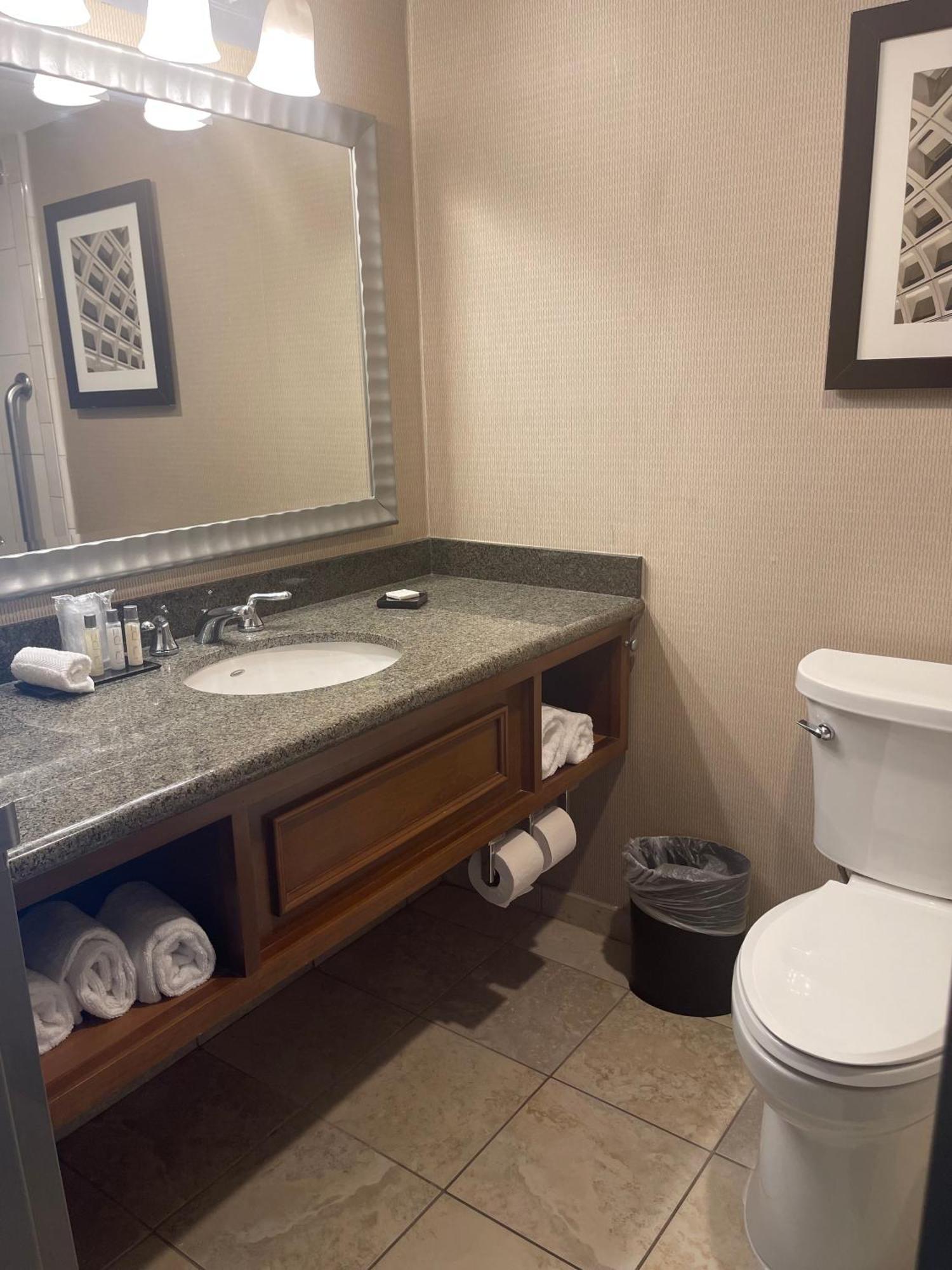 מאונט לאורל Grand Resort Hotel - Mt Laurel - Philadelphia מראה חיצוני תמונה